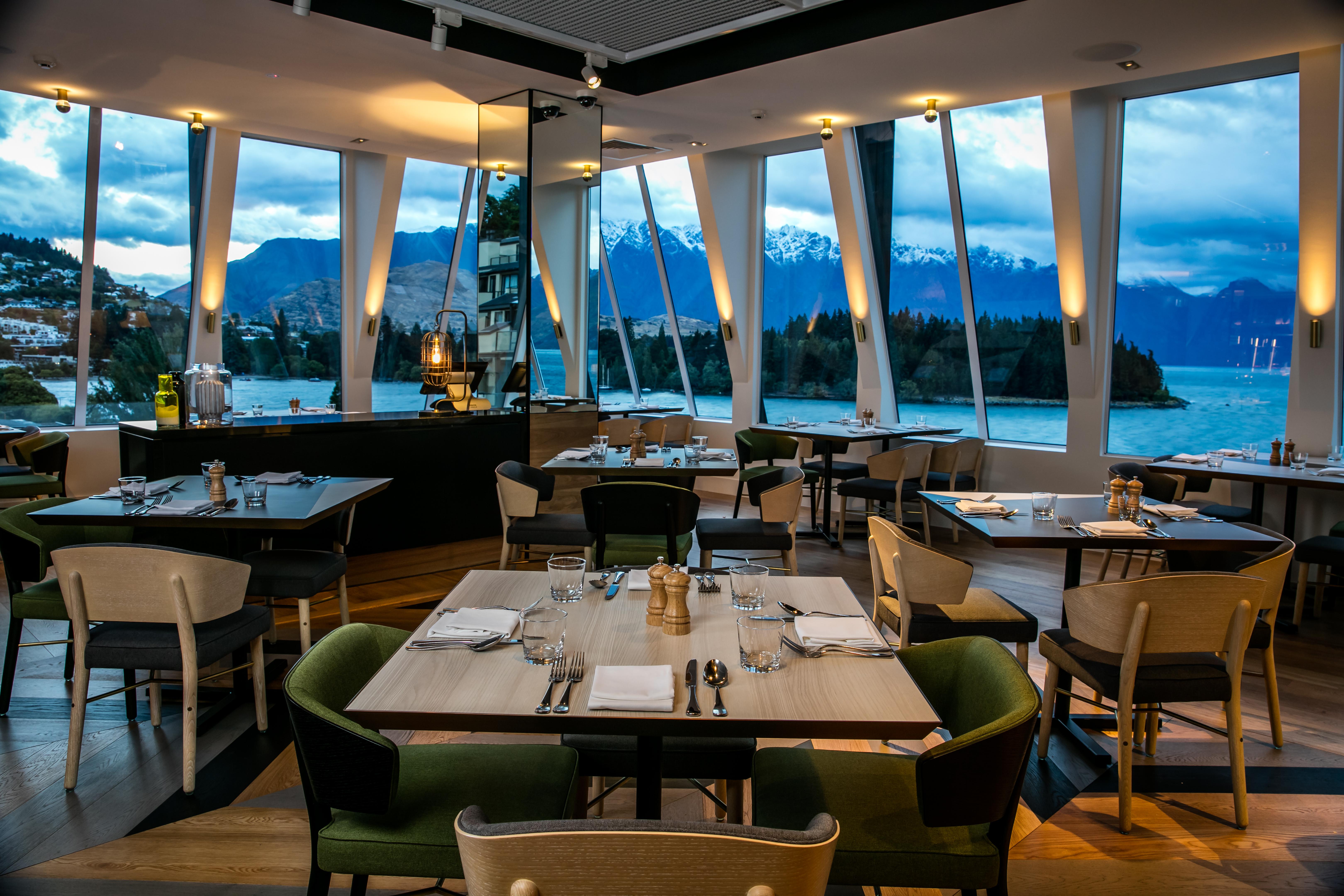 Qt Queenstown Eksteriør bilde The restaurant